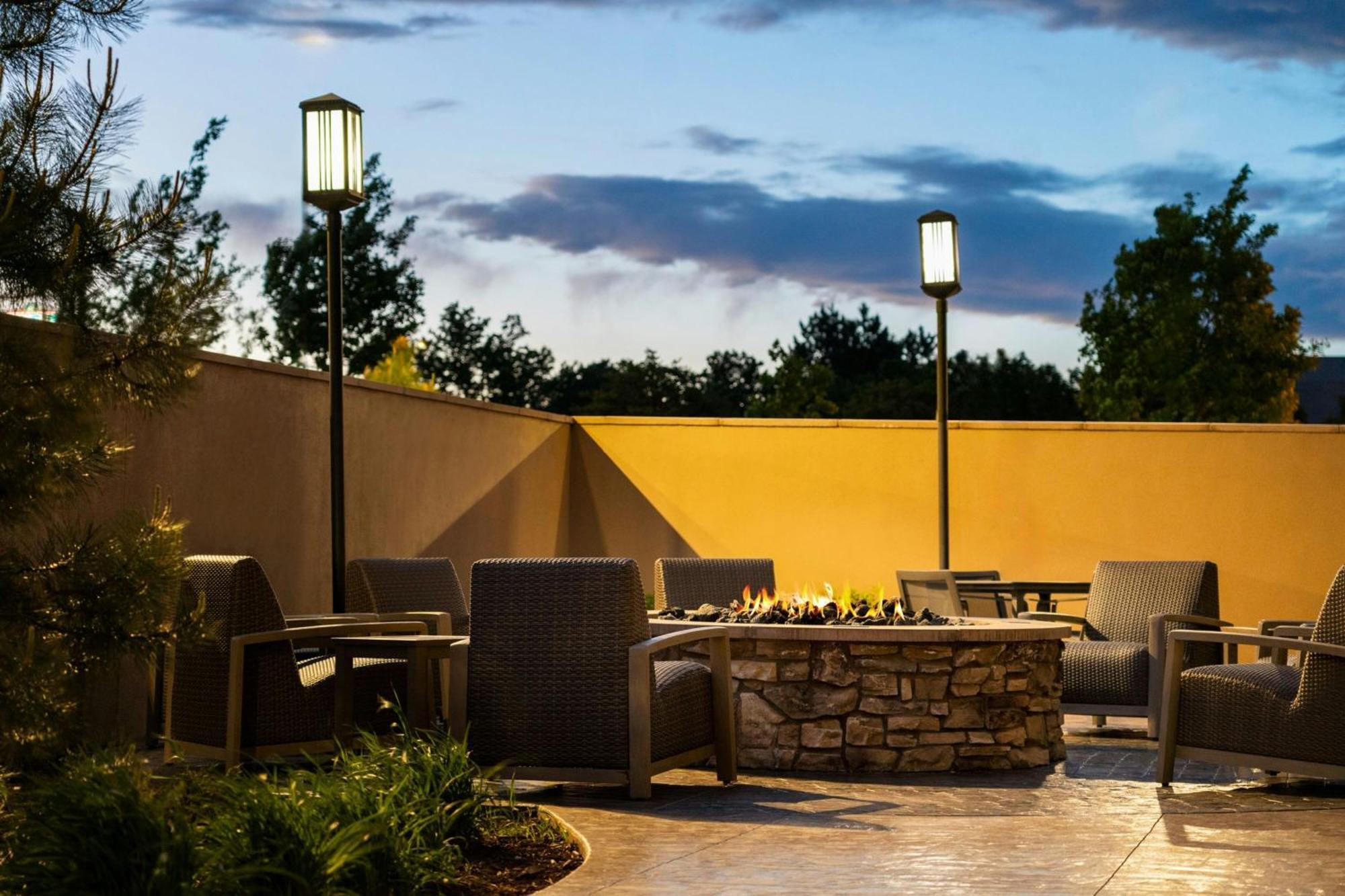 Courtyard by Marriott Denver North/Westminster Eastlake Eksteriør bilde